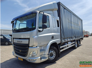 Camion cu prelată DAF CF 400