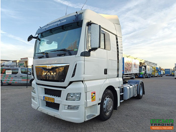 Cap tractor MAN TGX 18.440