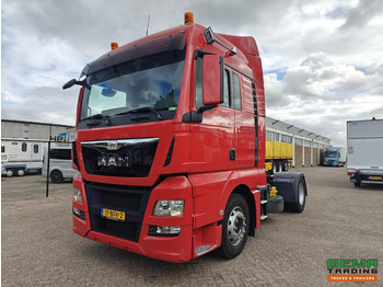 Cap tractor MAN TGX 18.440