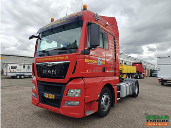 Cap tractor MAN TGX 18.440