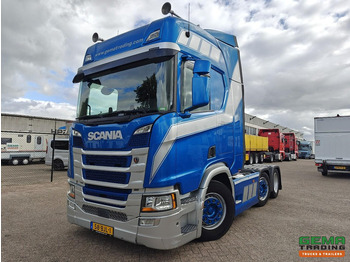 Cap tractor SCANIA R 450