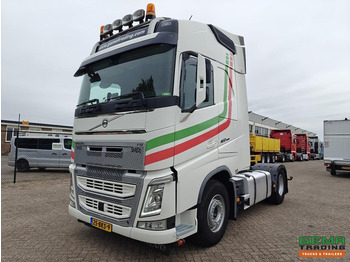 Cap tractor VOLVO FH 460