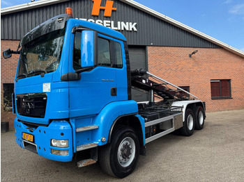 Camion cu sistem de cablu MAN TGS 26.440
