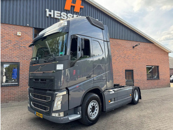Cap tractor VOLVO FH 460