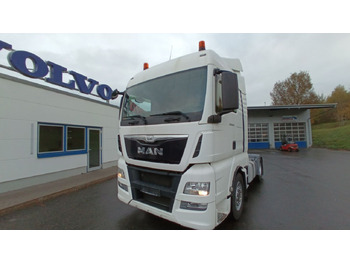 Cap tractor MAN TGX 18.440