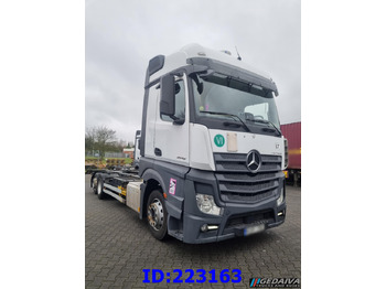 Camion şasiu MERCEDES-BENZ Actros 2542