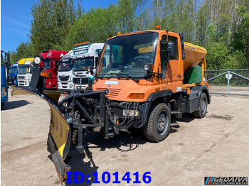 Utilaj deszăpezire UNIMOG U300