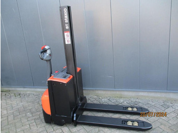 : fotografie din antet