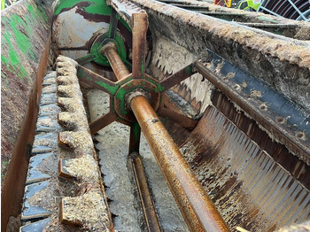 Remorcă distribuit furaje Keenan Mech-Fiber 365: Foto 5 Remorcă distribuit furaje Keenan Mech-Fiber 365: Foto 5