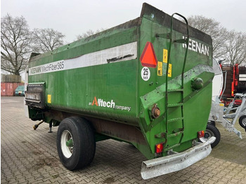 Remorcă distribuit furaje Keenan Mech-Fiber 365: Foto 2 Remorcă distribuit furaje Keenan Mech-Fiber 365: Foto 2