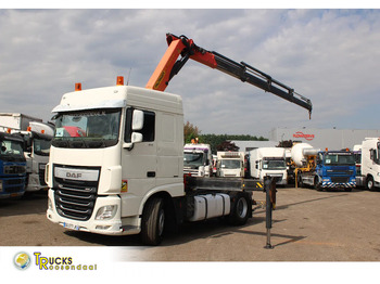 Camion cu macara DAF XF 106 510