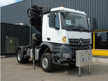 Camion cu macara Mercedes-Benz Arocs 2051 + 4X4 + HIAB 302 E6 / JIB 70 X 4 + 10 EXTENTSIONS (512hours): Foto 5