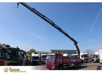 Camion cu macara VOLVO FM 370