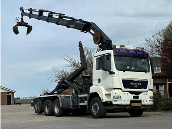Camion cu cârlig MAN TGS 35.400