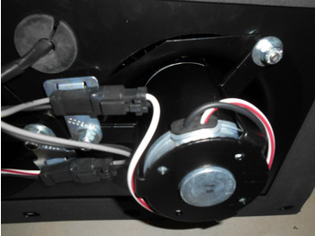 Ventilator habitaclu pentru Utilaje constructii nou Caterpillar 3085073: Foto 4