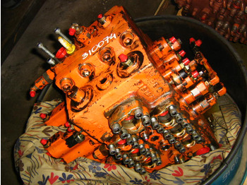 Supapa hidraulica HITACHI