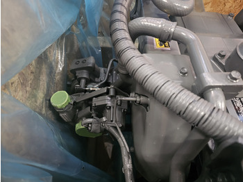 Motor pentru Utilaje constructii nou Isuzu 4HK1XDRAB KRH21110 - 4HK1XASS12: Foto 4