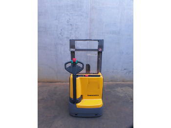 Transpalet la mare înălţime Jungheinrich EJC 110 250 ZZ: Foto 5 Transpalet la mare înălţime Jungheinrich EJC 110 250 ZZ: Foto 5