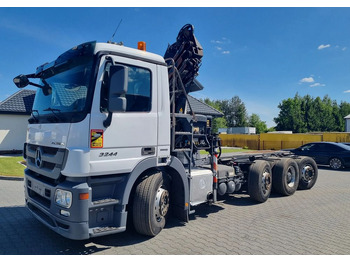 Camion şasiu MERCEDES-BENZ Actros 3244