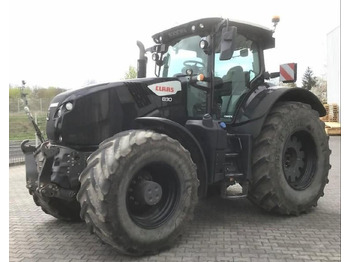 Tractor agricol CLAAS Axion 830