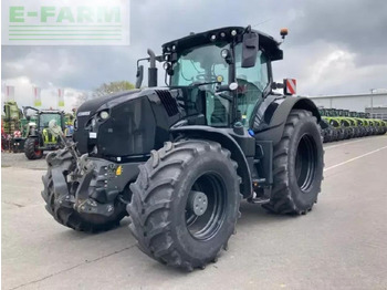 Tractor agricol CLAAS Axion 830