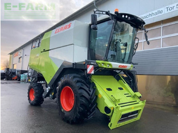 Combină de recoltat cereale CLAAS