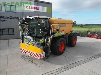 Tractor agricol CLAAS Xerion 4000