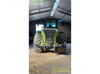 Tractor agricol CLAAS Xerion 4000