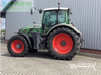 Tractor agricol FENDT 724 Vario