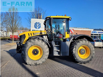 Tractor agricol JCB Fastrac 4220
