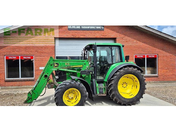 Tractor agricol JOHN DEERE 6320