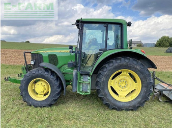 Tractor agricol JOHN DEERE 6320