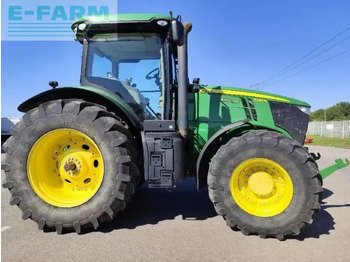 Tractor agricol JOHN DEERE 7230R