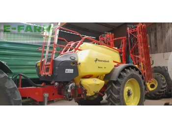 Maşină de erbicidat tractata KVERNELAND