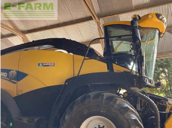 Combină de Recoltat Furaj NEW HOLLAND