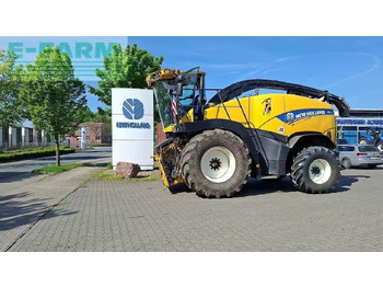Combină de Recoltat Furaj NEW HOLLAND