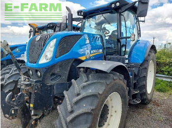 Tractor agricol NEW HOLLAND T7