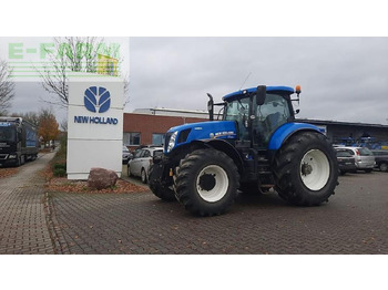 Tractor agricol NEW HOLLAND T7.220