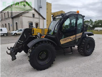 Stivuitor telescopic NEW HOLLAND