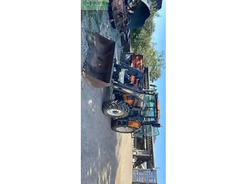 Tractor agricol RENAULT Ares