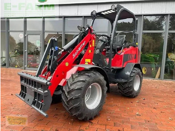 : fotografie din antet