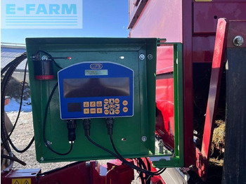 Utilaje de creştere vite Strautmann fvw 160: Foto 2