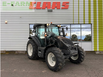 Tractor agricol VALTRA