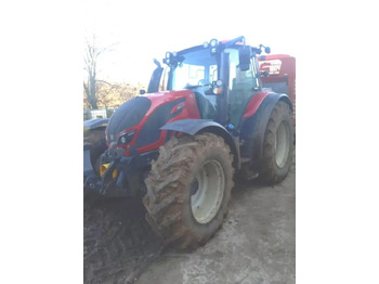 Tractor agricol VALTRA N154