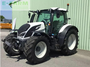 Tractor agricol VALTRA N174