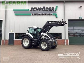 Tractor agricol VALTRA T174