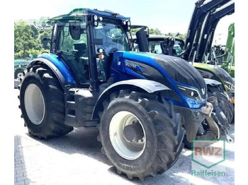 Tractor agricol VALTRA T234