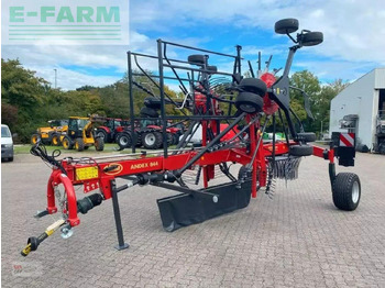 Maşină de întors fânul VICON