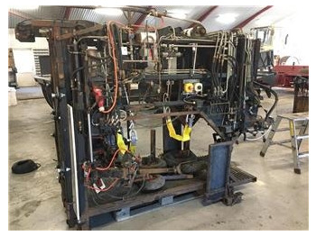 Utilaje de creştere vite POMI