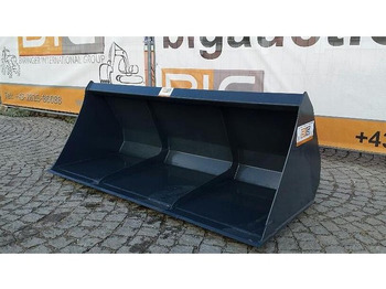 Cupă JCB